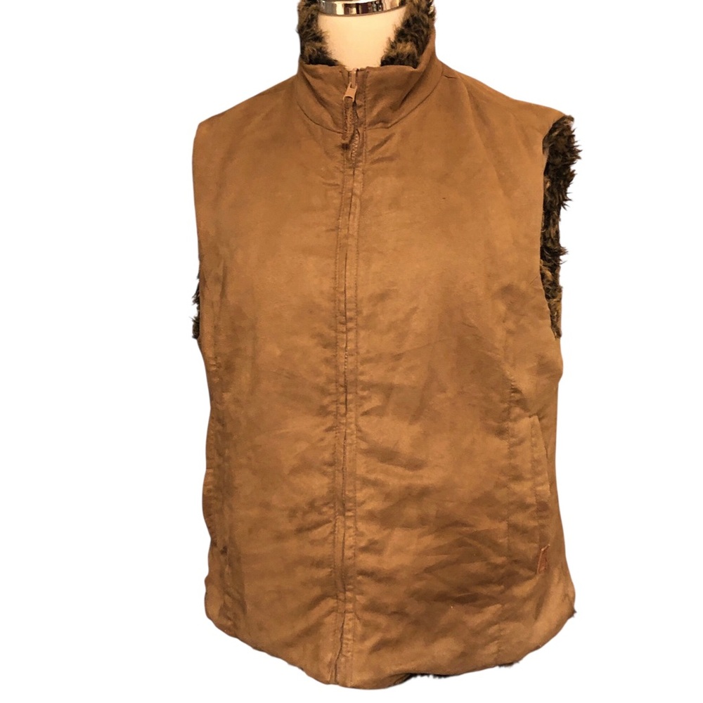 Outback Trading Co Brown Faux Fur Lined Vest Studded Back Galloping Horse